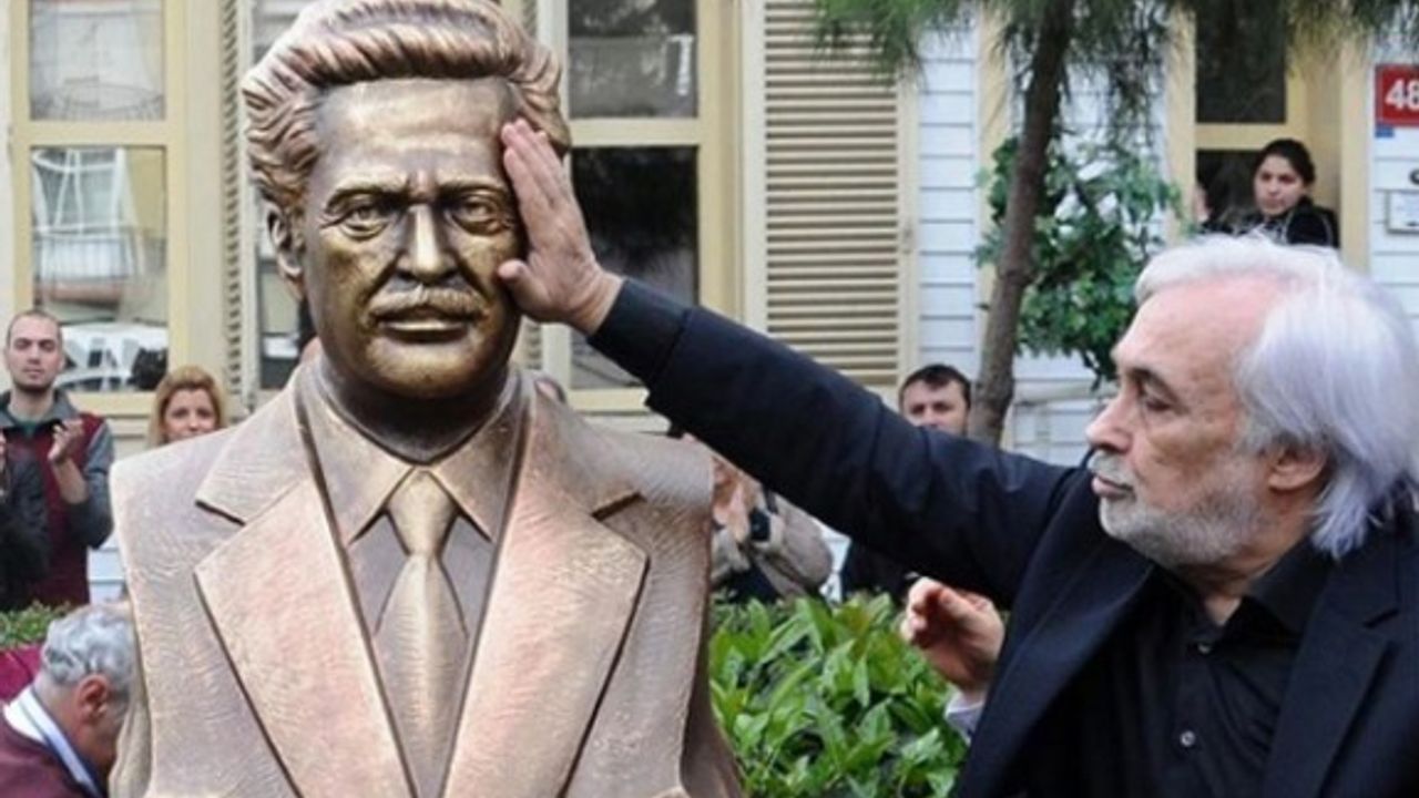 Çok yönlü bir sanatçı Müjdat Gezen