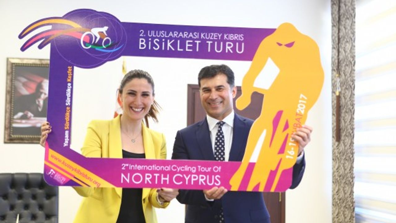 Özgürgün’den 2. Uluslararası Kuzey Kıbrıs Bisiklet Turu’na destek
