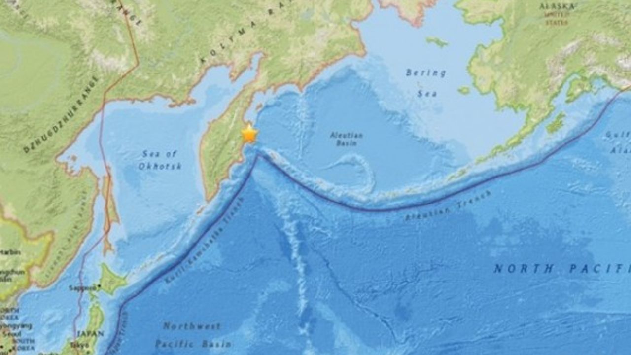 Rusya'da deprem oldu: 6.6 büyüklüğünde sarsıldılar