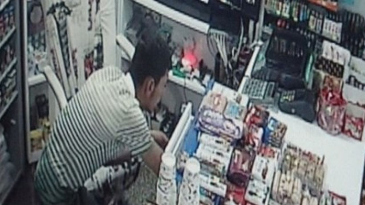 22 saniyede 12 bin TL çaldı