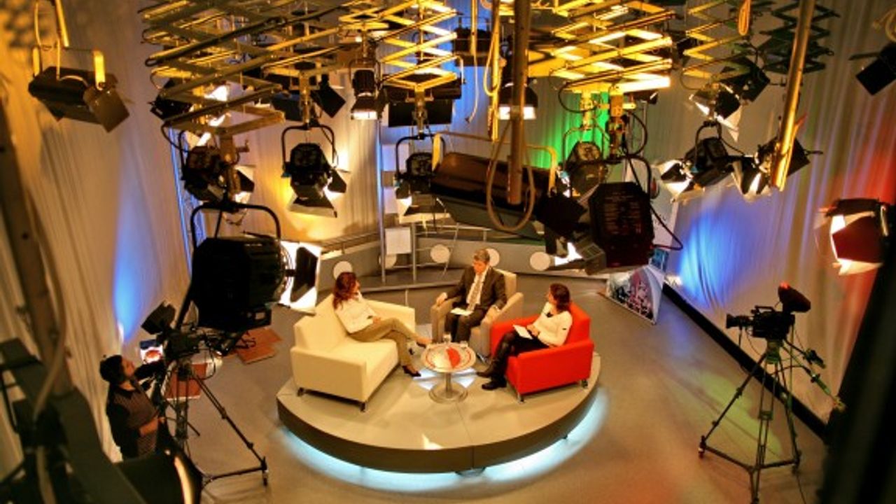 Yeni nesil iletişimcilerin adresi , YDÜ İletişim Fakültesi