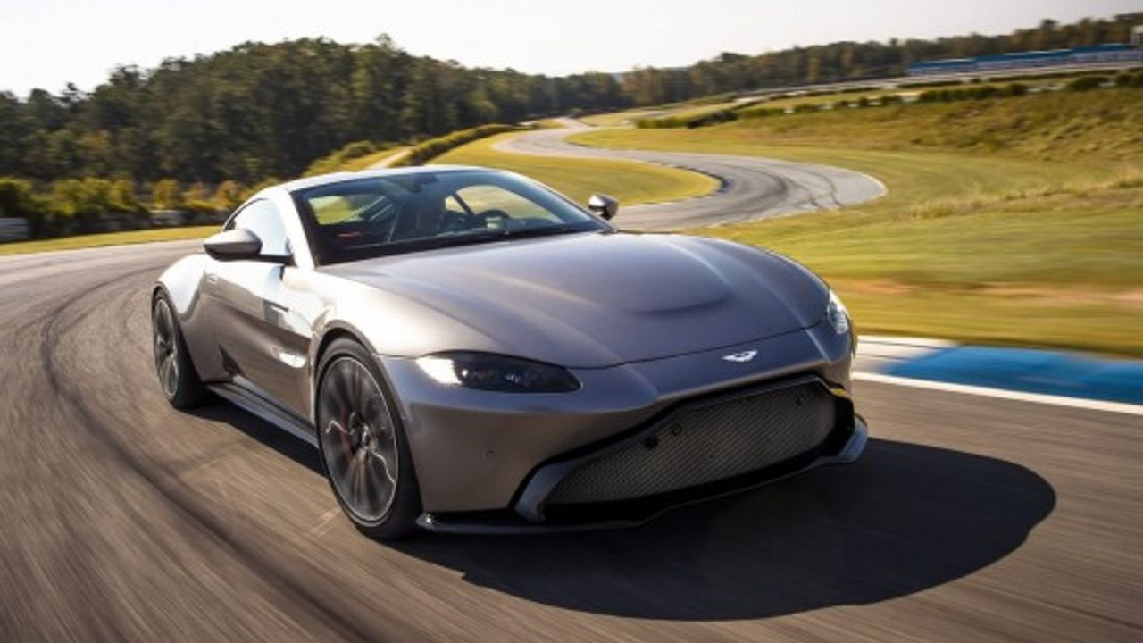 2019 model Aston Martin Vantage daha güçlü