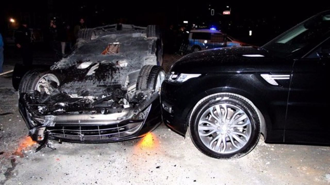 Burak Yılmaz'ın kullandığı Ferrari'nin sahibi belli oldu