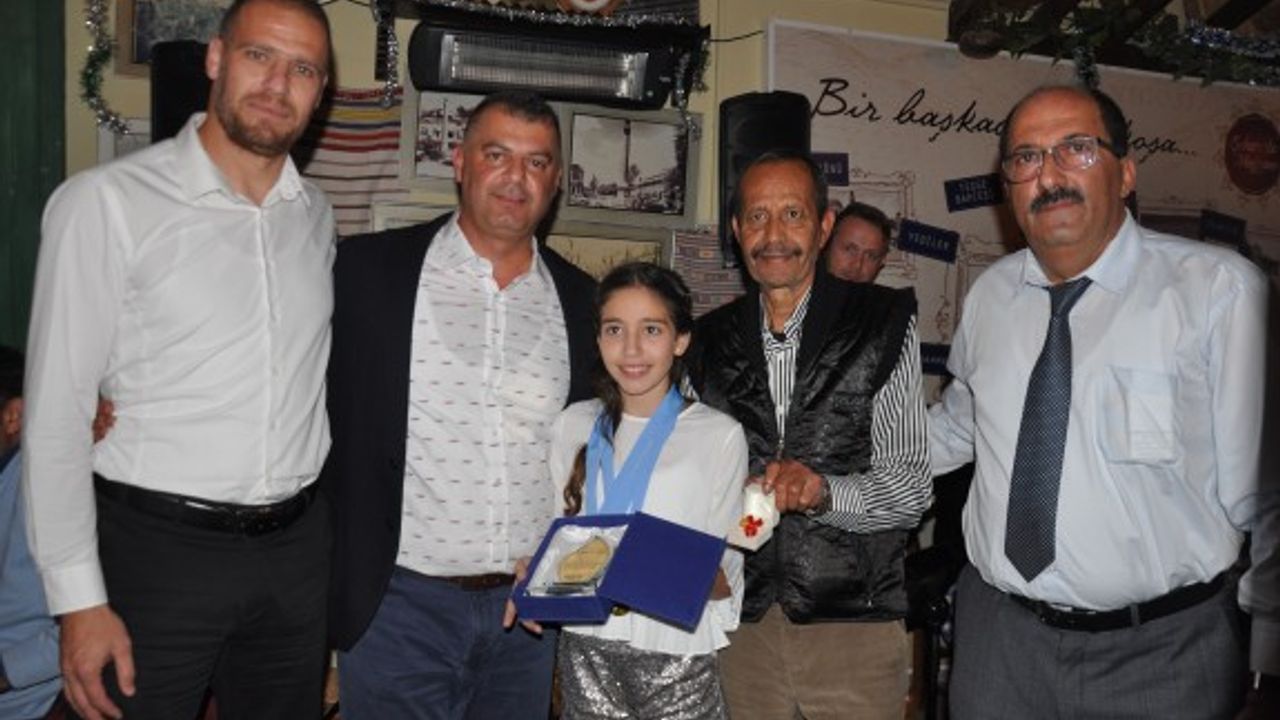 Şeker Sigorta, Safiye Naz Ulusoy’u ödüllendirdi