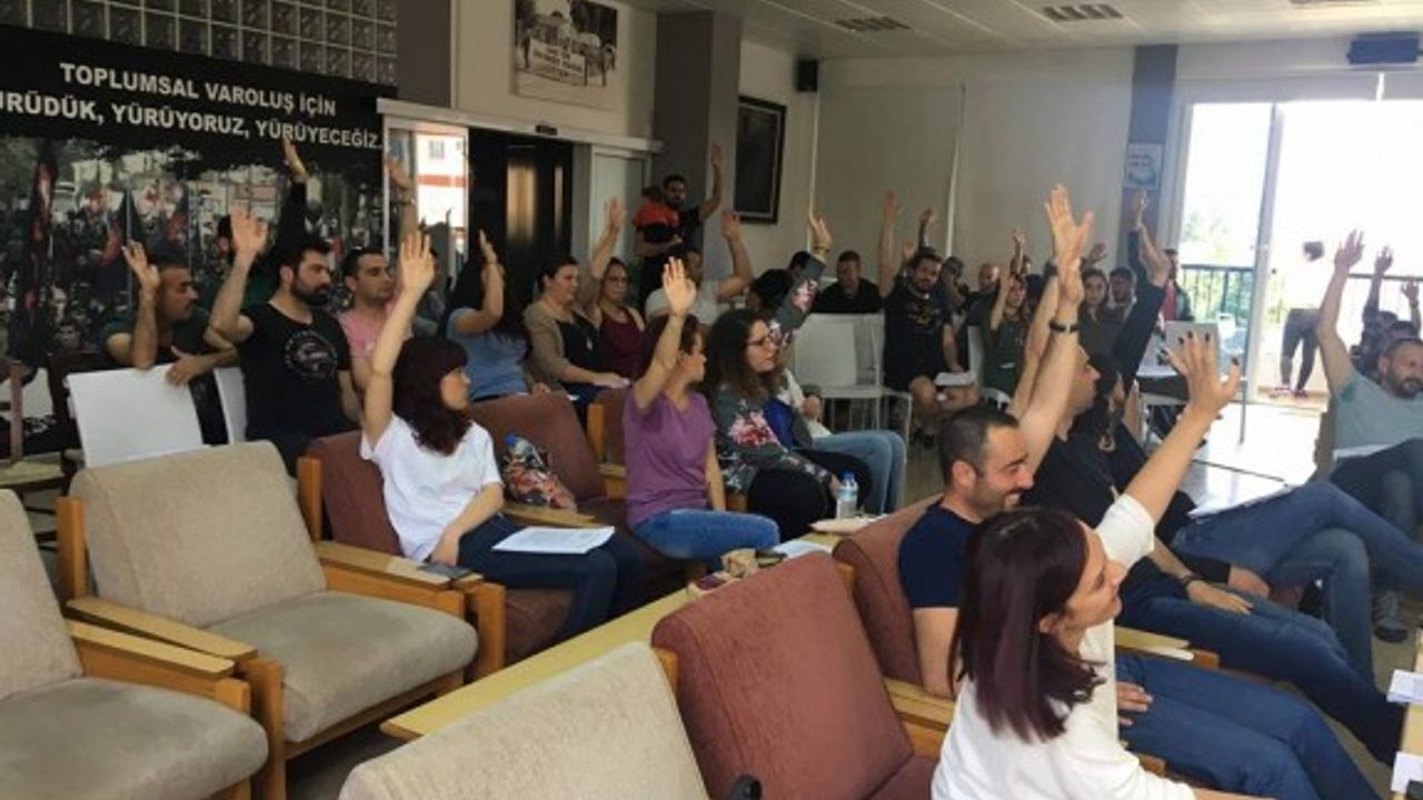 Bağımsızlık Yolu ilk genel kurulunu yaptı