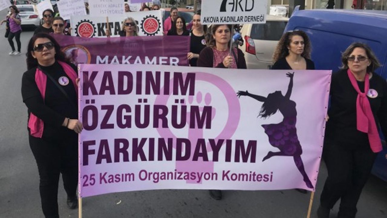 “Kadın yürüyor, mücadele büyüyor”