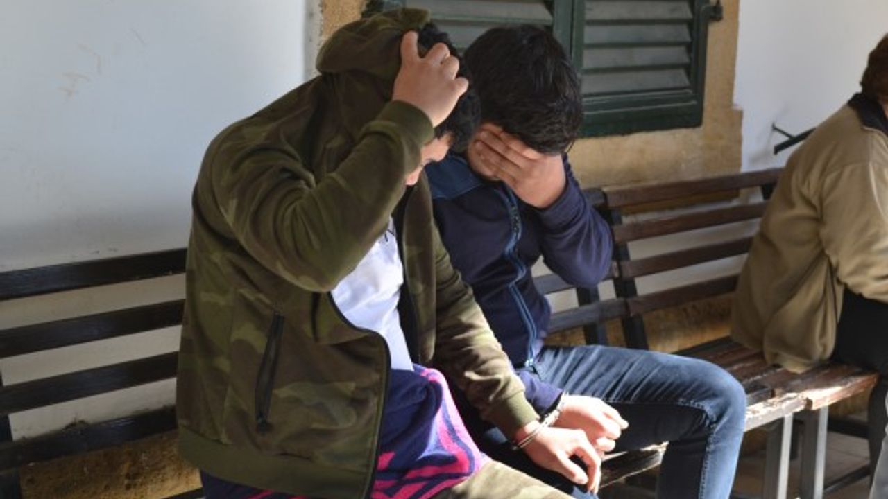 Türkmenistanlı çalışanlar, LC Waikiki’nin deposunu boşalttı