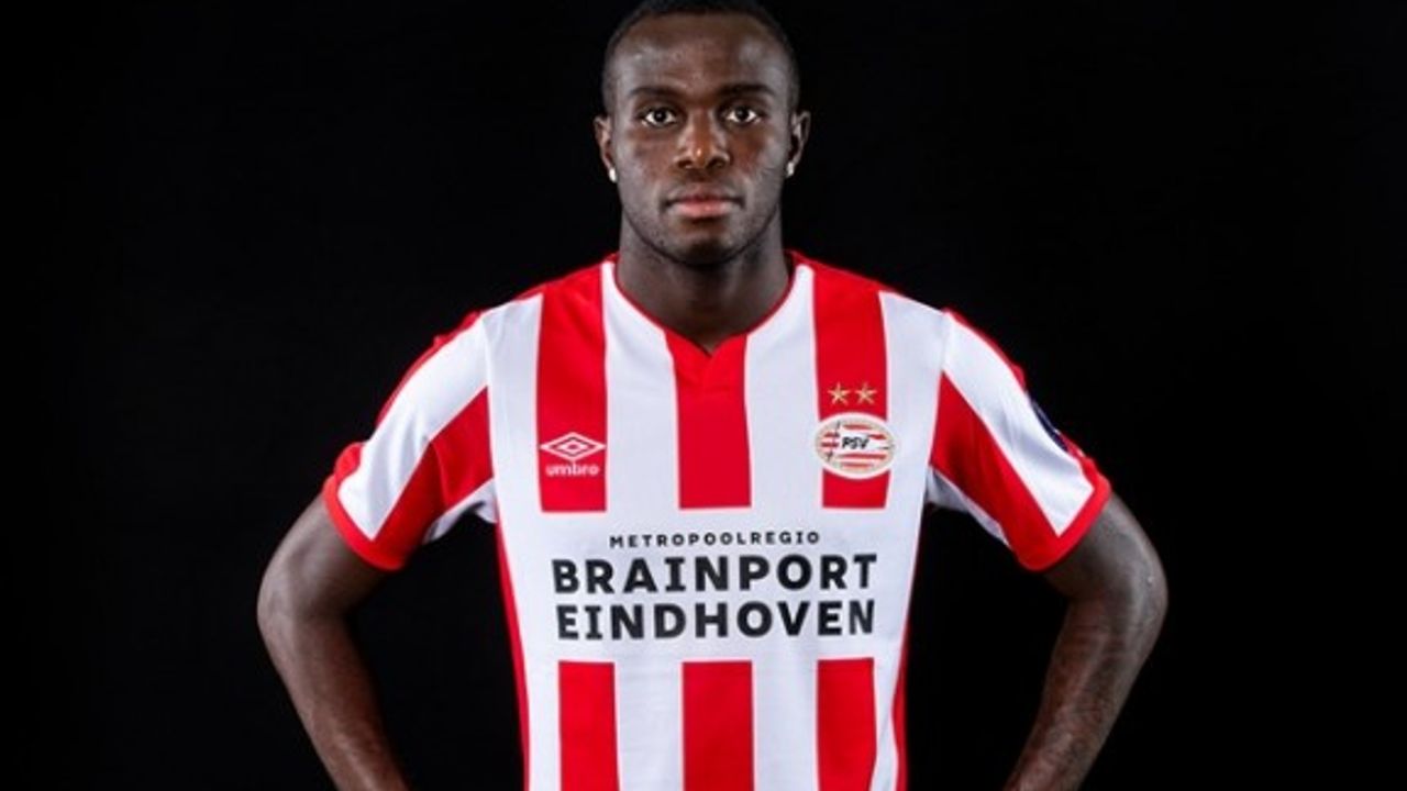 Bruma rekor bonservisle PSV'de