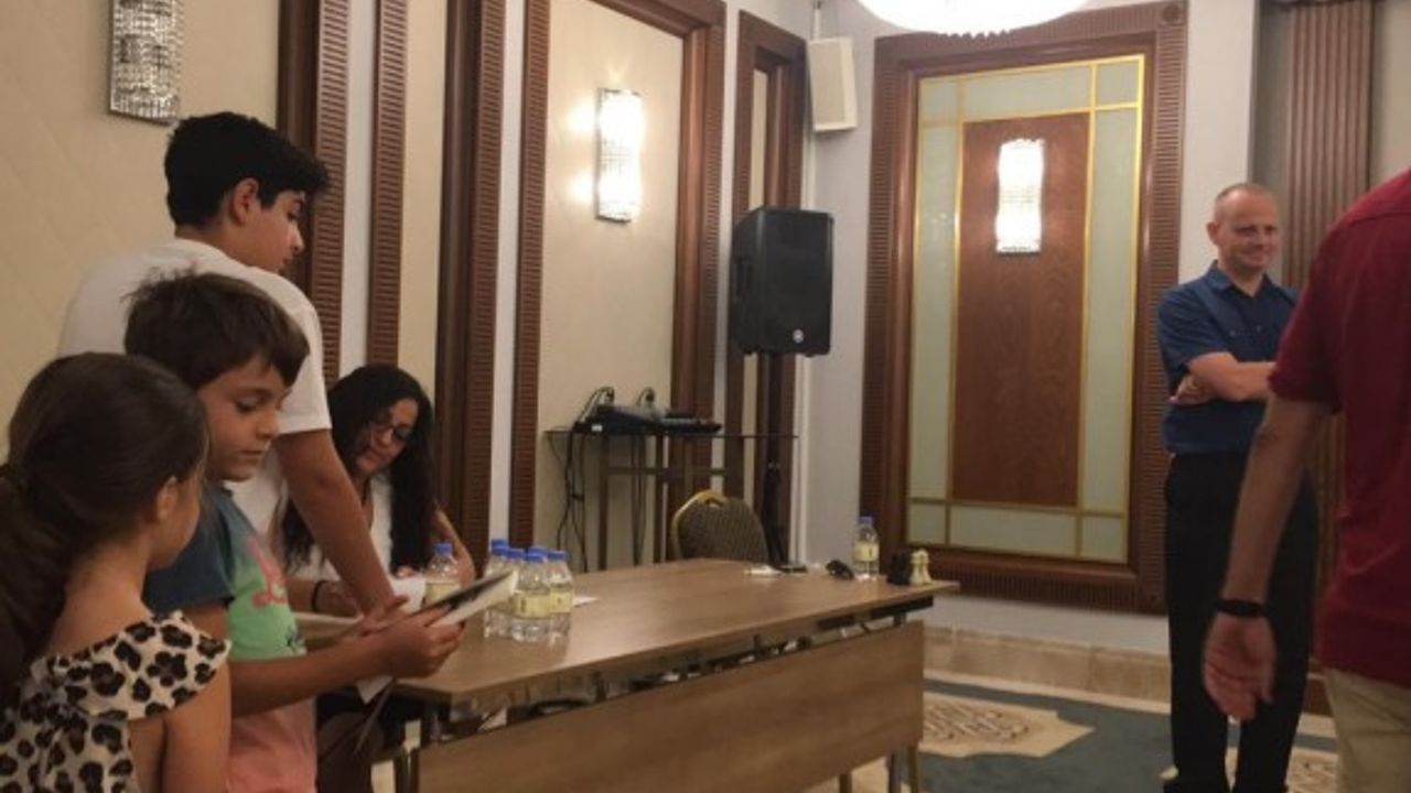 Gül Şeb'in imza günü gerçekleşti!