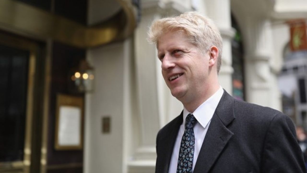 İngiltere'de Başbakan Johnson'un kabinesinde kardeşi de var