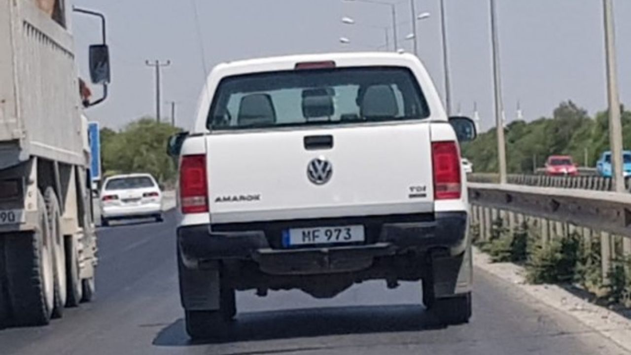 Sokakta çöp toplamak görevin değilse de, çöp atmamak sorumluluğundur