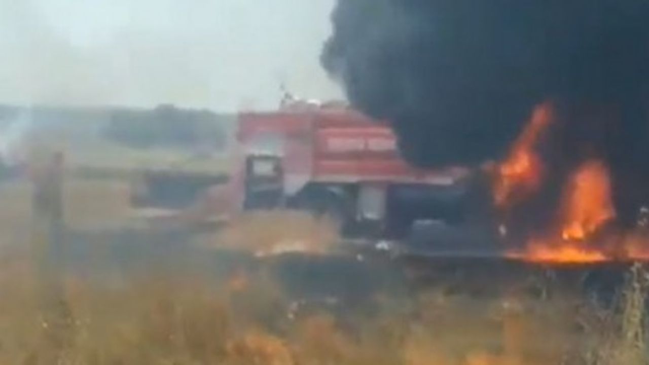 Yangına müdahaleye giden itfaiye aracı yandı