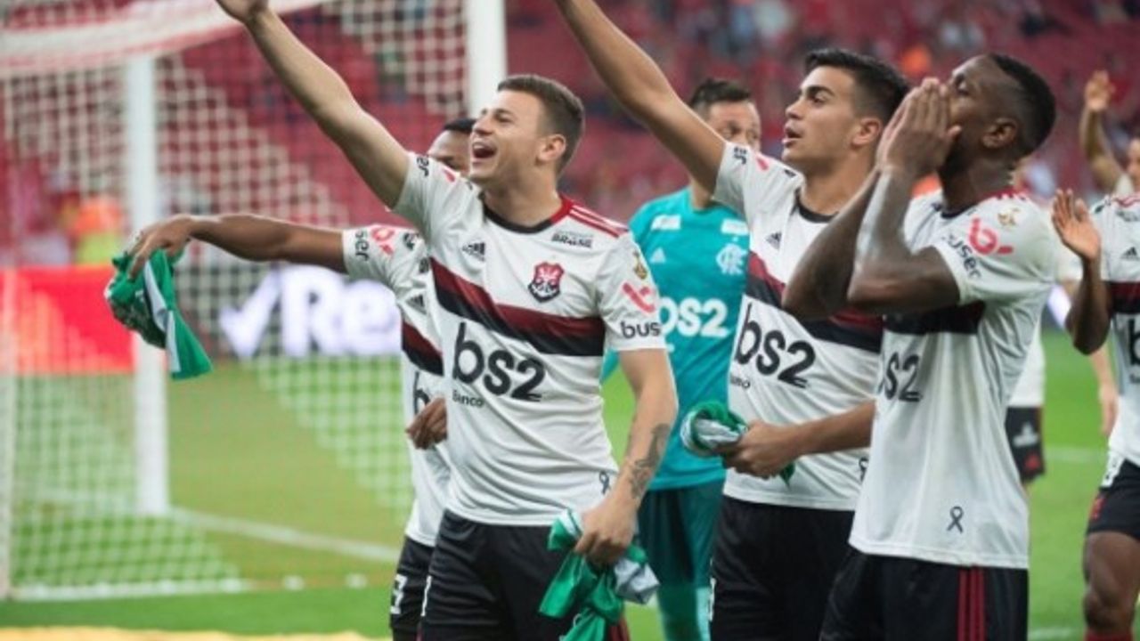 Flamengo 35 yıl sonra yarı finalde