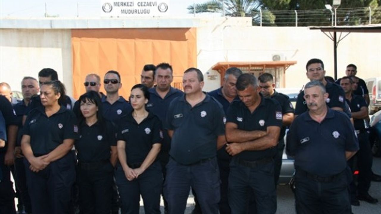 Gardiyanlardan, İçişleri Bakanlığı'na 'son uyarı'