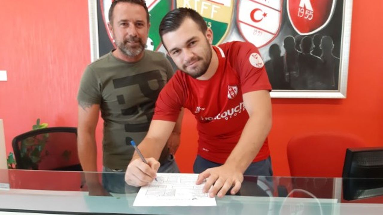 Halk Evi'nde, 21 Yaş altı transferi