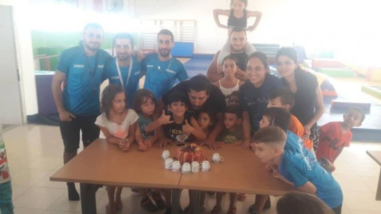 Sapsızoğlu'na sürpriz doğum günü kutlaması