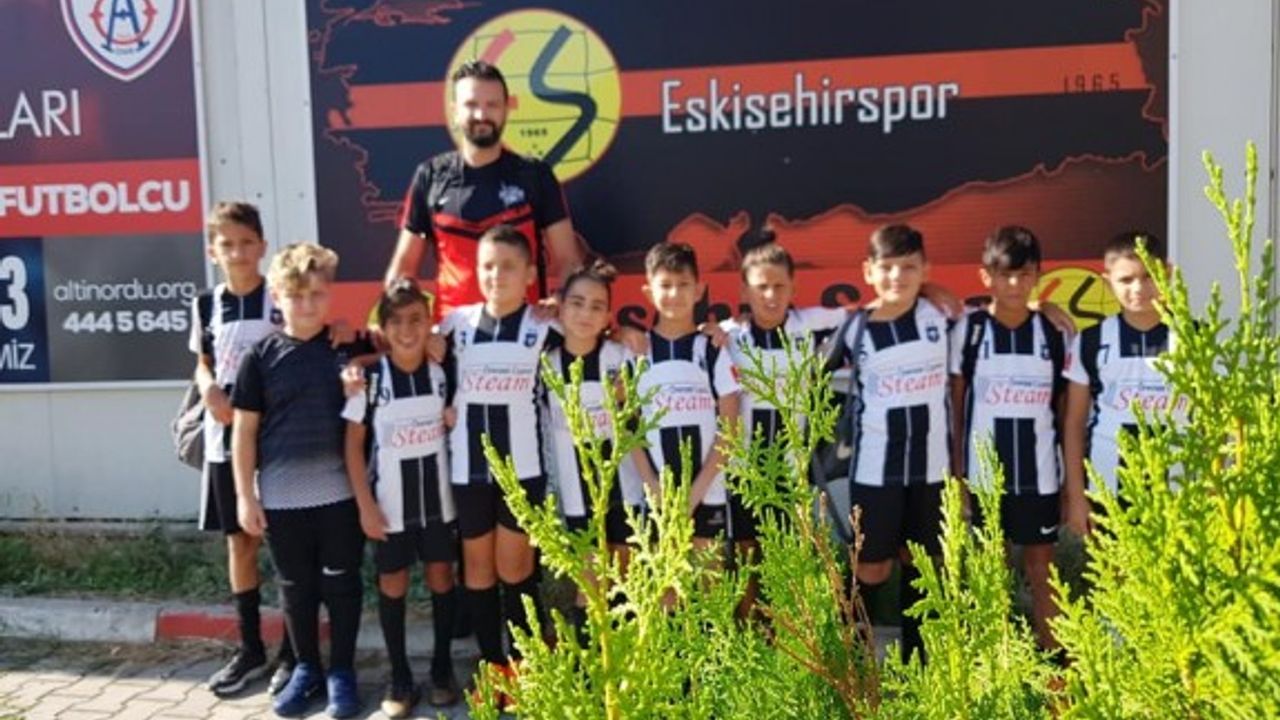 Yenicami Akademi, Zafer Kupası’nda mücadele etti