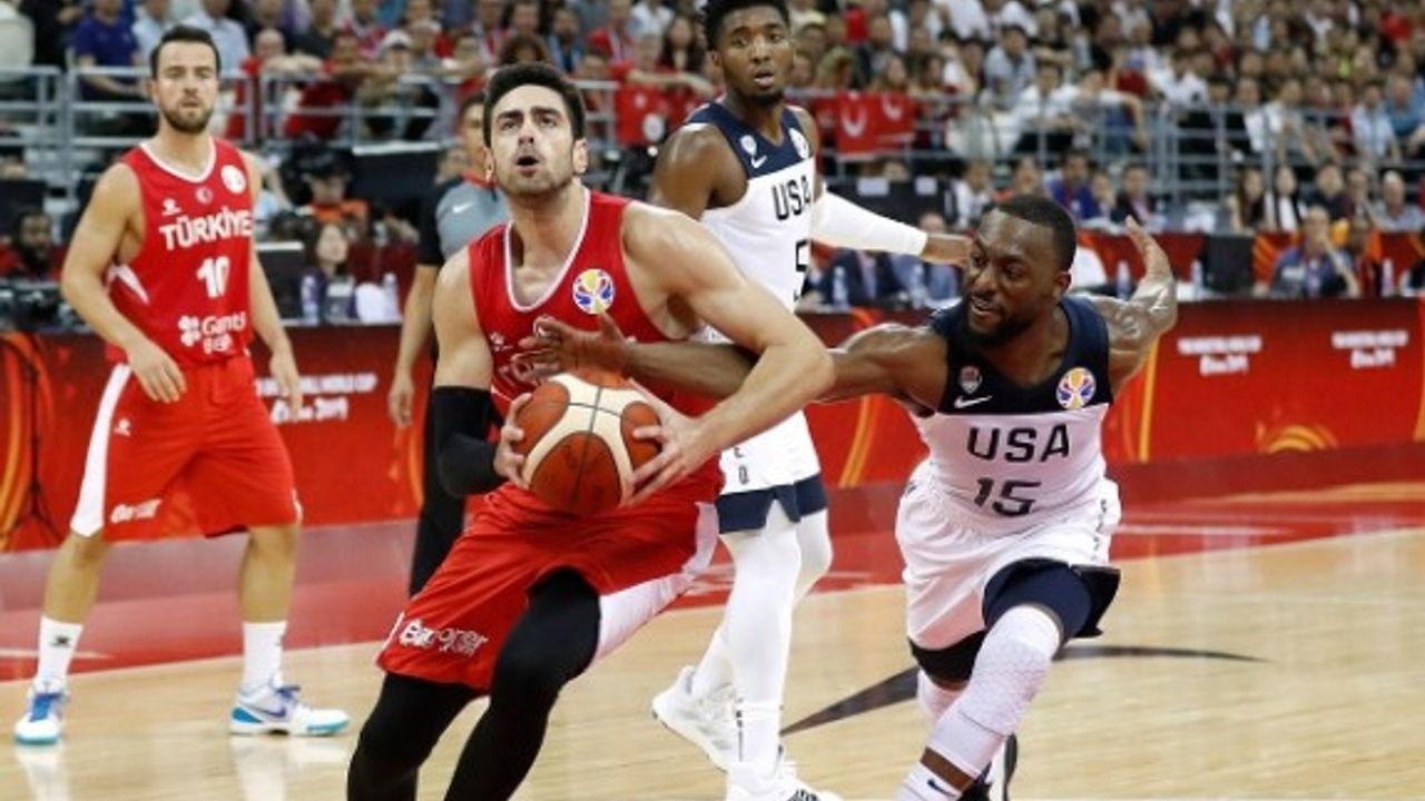 12 Dev Adam ABD'ye son saniyede yenildi