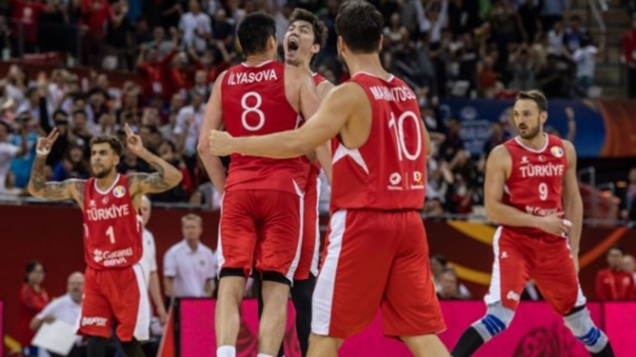 12 Dev Adam'ın rakibi Karadağ