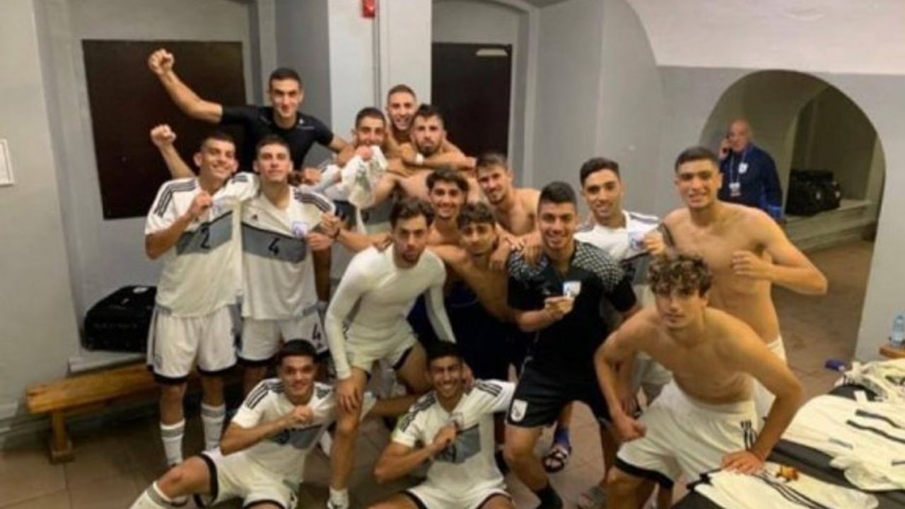 Güney Kıbrıs, Türkiye'yi tek golle geçti