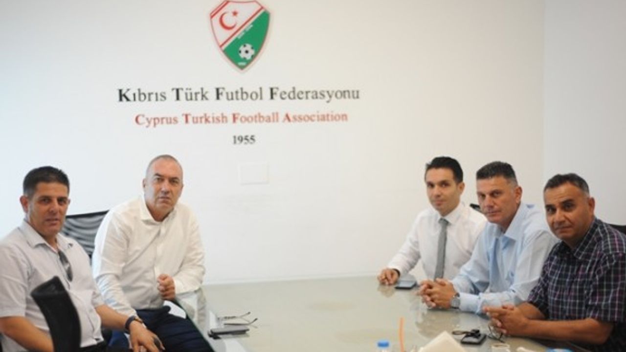 Halkın Partisi milletvekilleri, KTFF'yi ziyaret ettiler