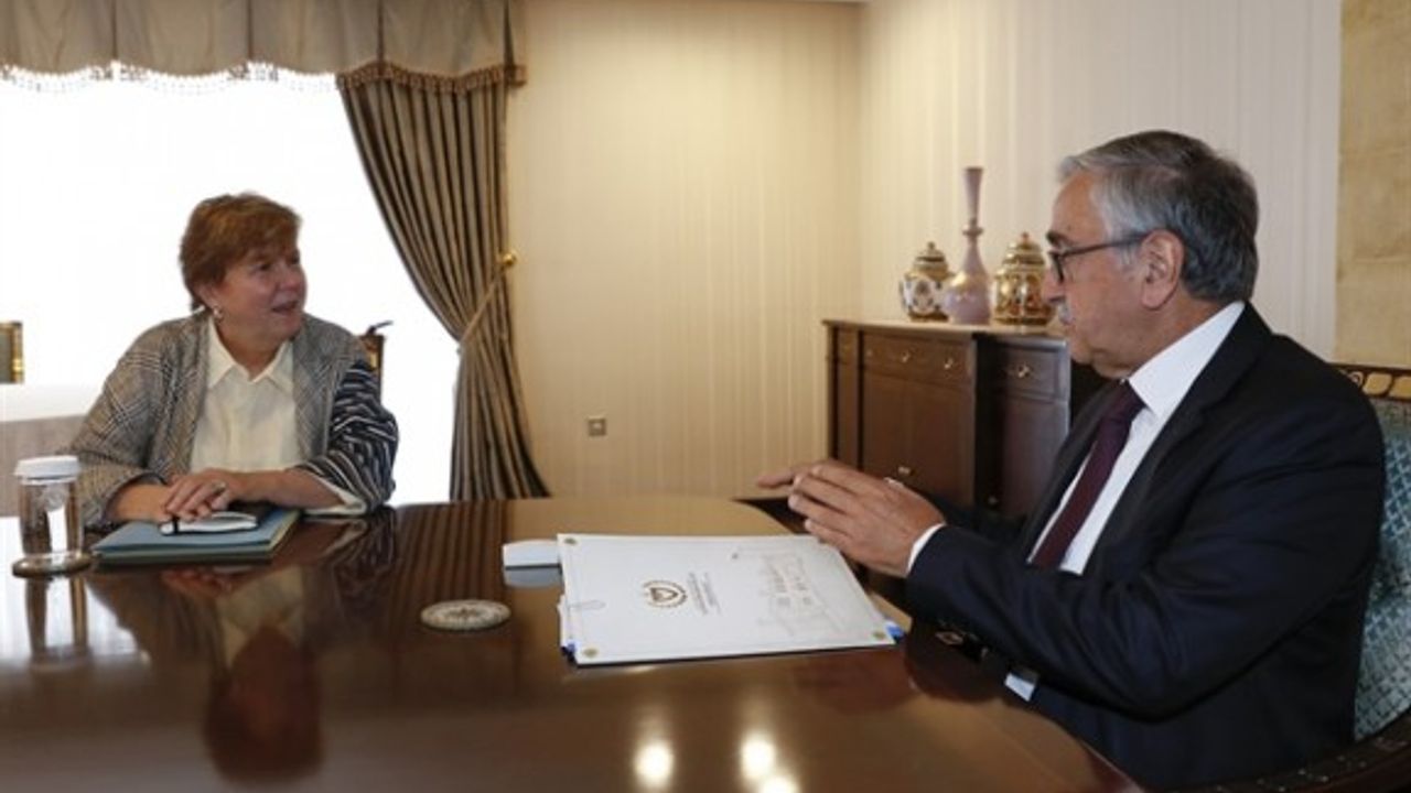 Lute, referans kavramları için temaslarını sürdürüecek