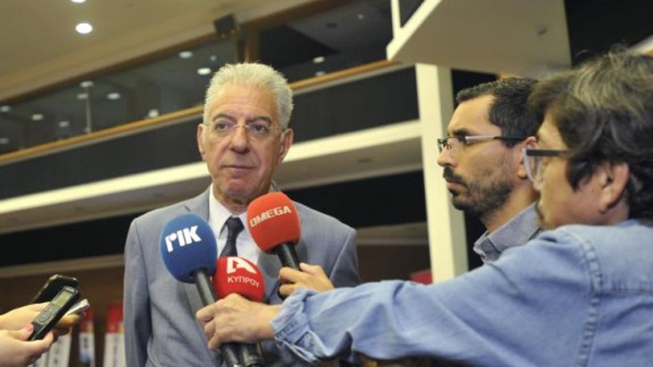 “Üçlü görüşme ihtimal dışı değil”