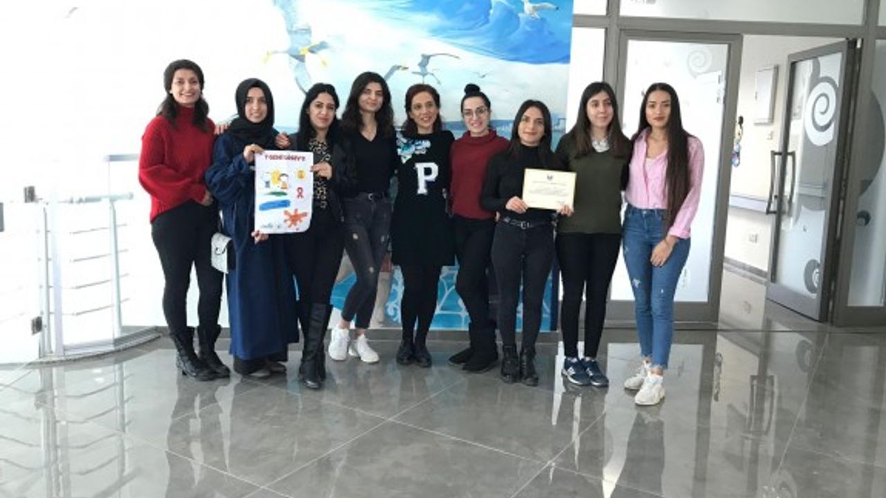 LAÜ öğrencileri lösemili çocukların ihtiyaç ve mutluluklarına ortak oldular