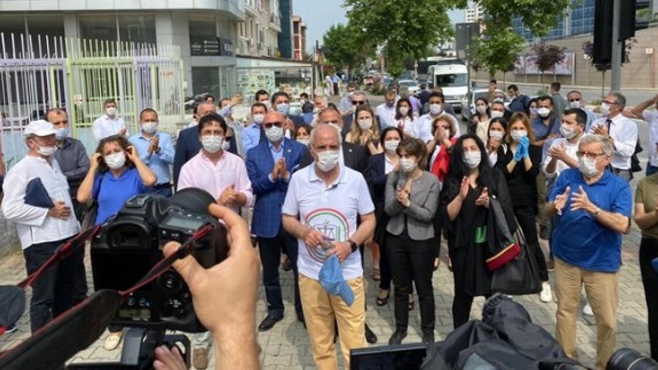 Baro başkanları Ankara'ya yürüyor