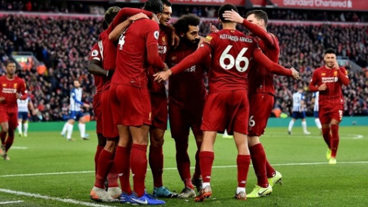 Liverpool 30 yıl sonra gelen şampiyonluğu rekorlarla süsledi