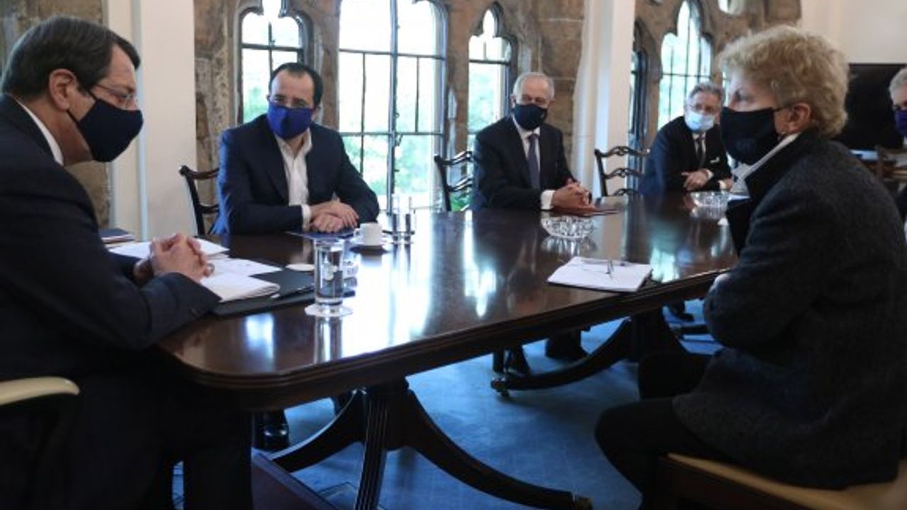 Anastasiadis ile Lute yaklaşık 2 saat görüştü