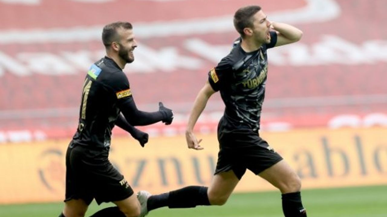Göztepe, Konya'dan 3 puanla döndü