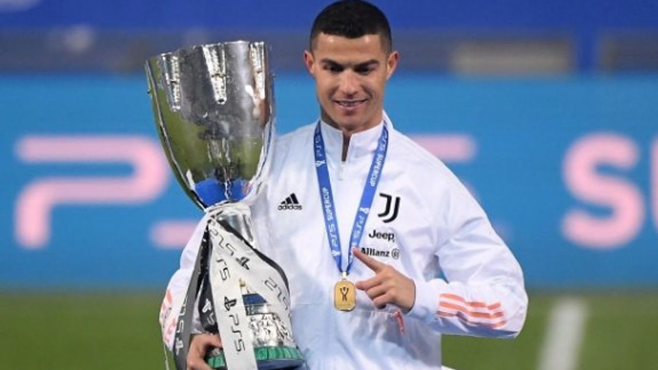 Ronaldo tarihin en golcü ismi oldu