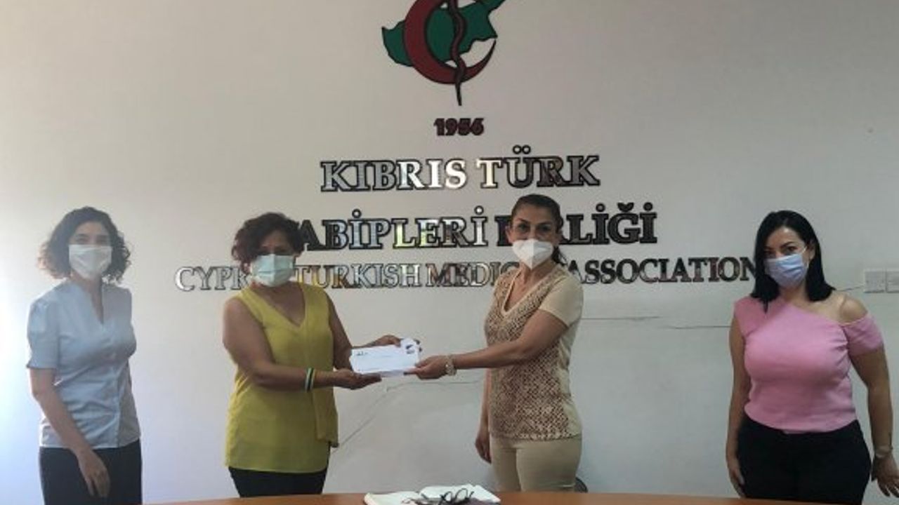 Stelios Hayırseverlik Vakfı’ndan  Kıbrıslı Türklere 12 bin 500 Euro Yardım