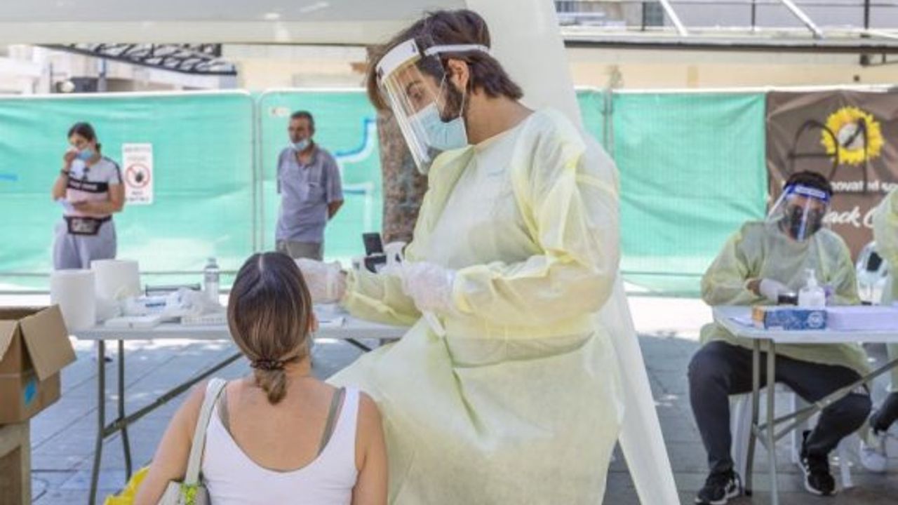 Test sayısı düştü, vaka sayısı düşmedi