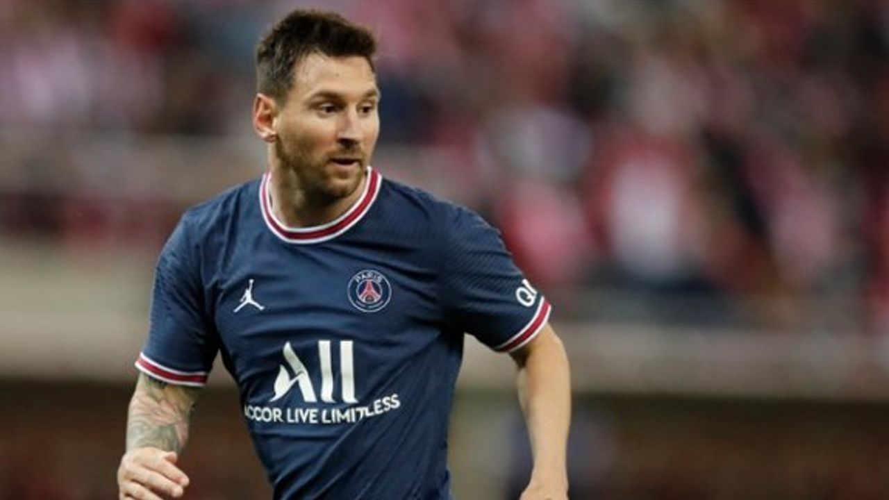 Messi, PSG ile ilk maçına çıktı