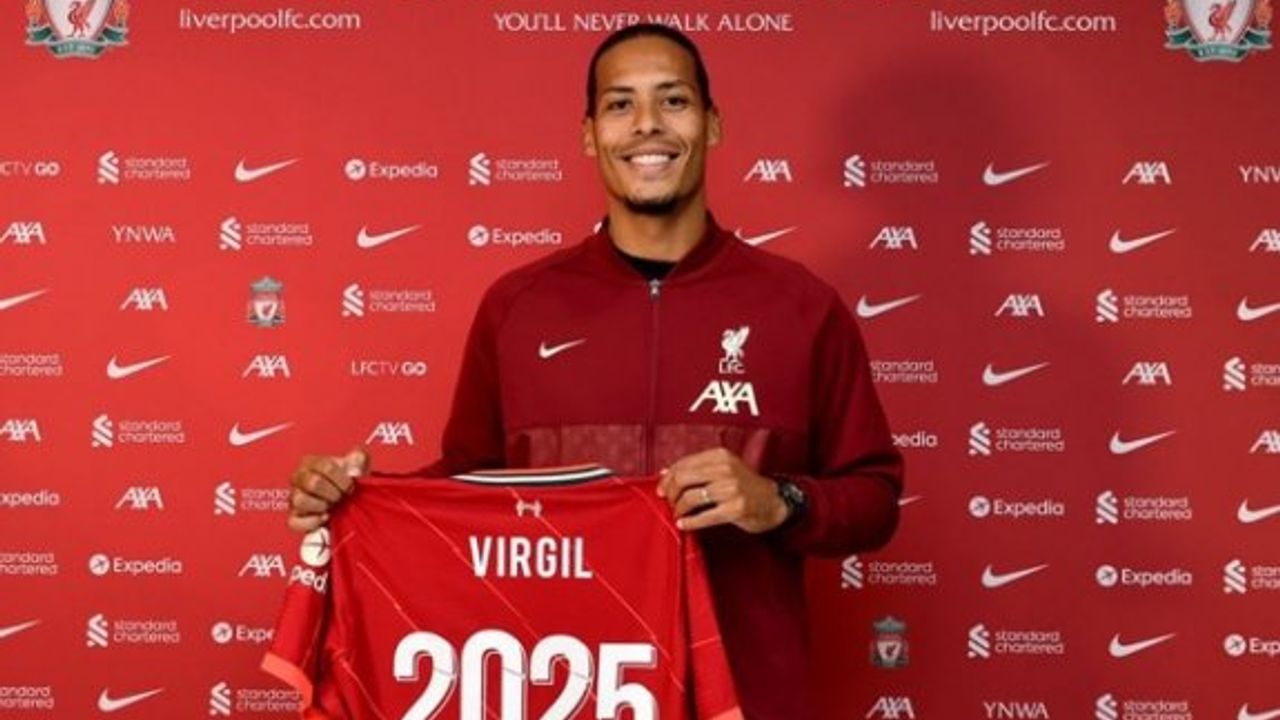 Virgil van Dijk 2025'e kadar Liverpool'da