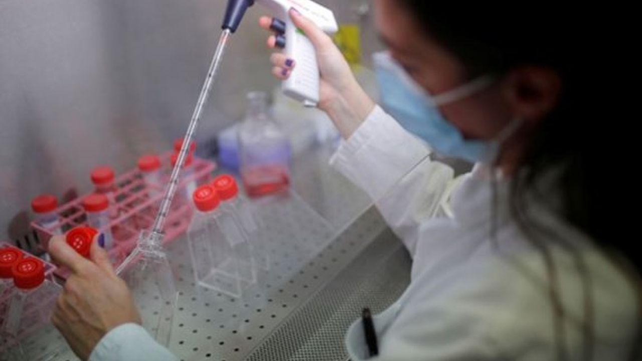 'Varyant geçirmez' Covid aşısı denemeleri başladı