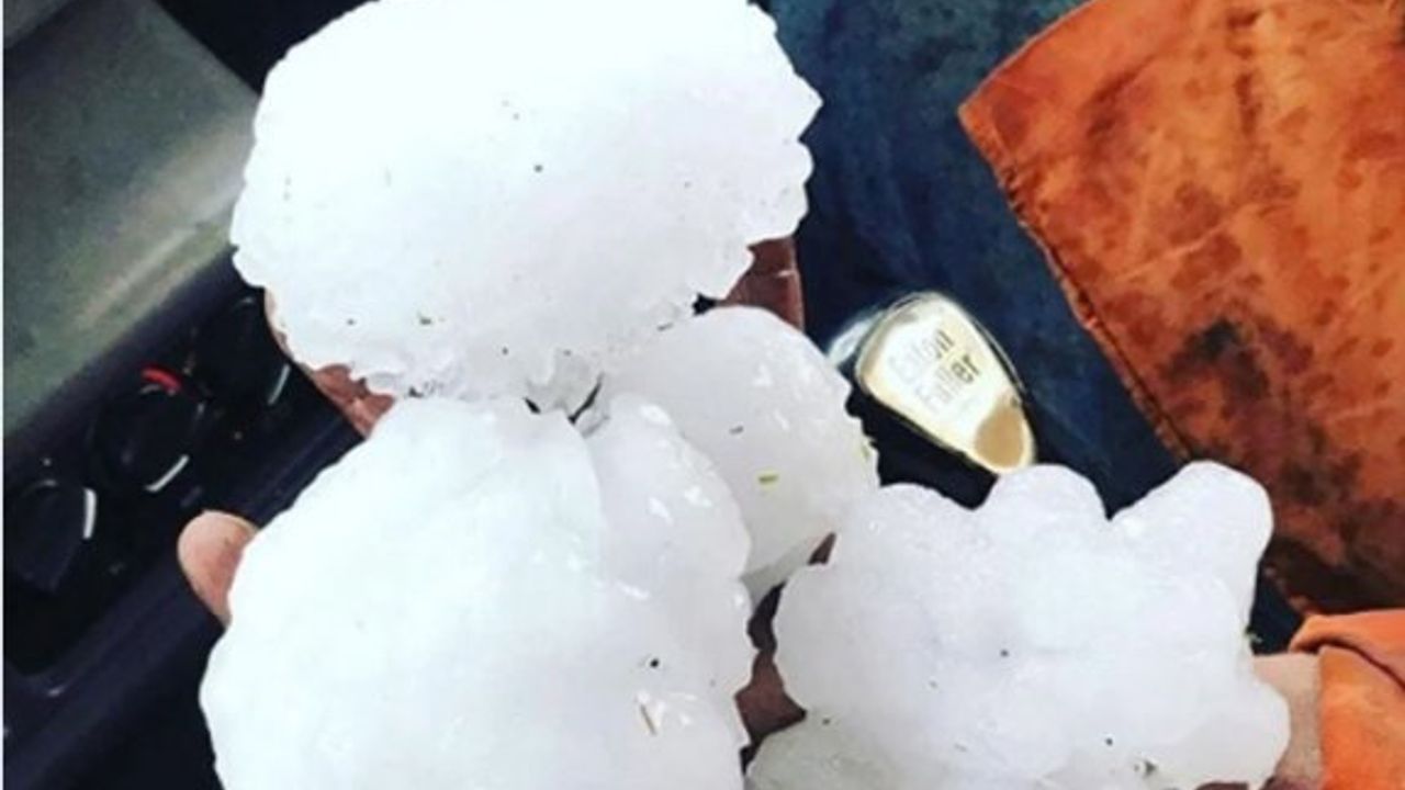 Avustralya'da 16 cm çapında dolu yağdı