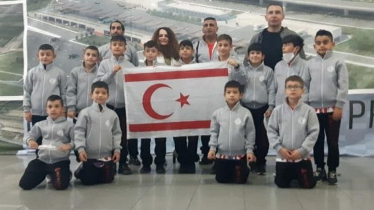 Cimnastik Federasyonu Erkek Takımı, İstanbul'da