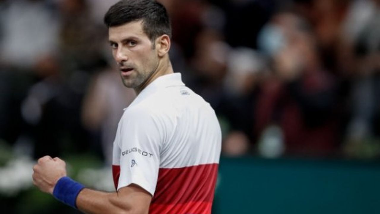 Djokovic, Sampras'ın rekorunu kırdı
