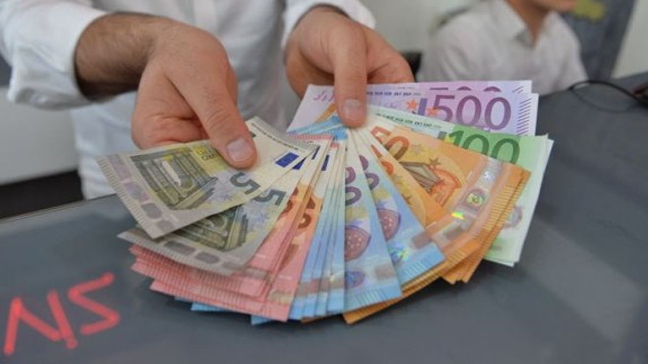 Döviz rekor üstüne rekor kırıyor