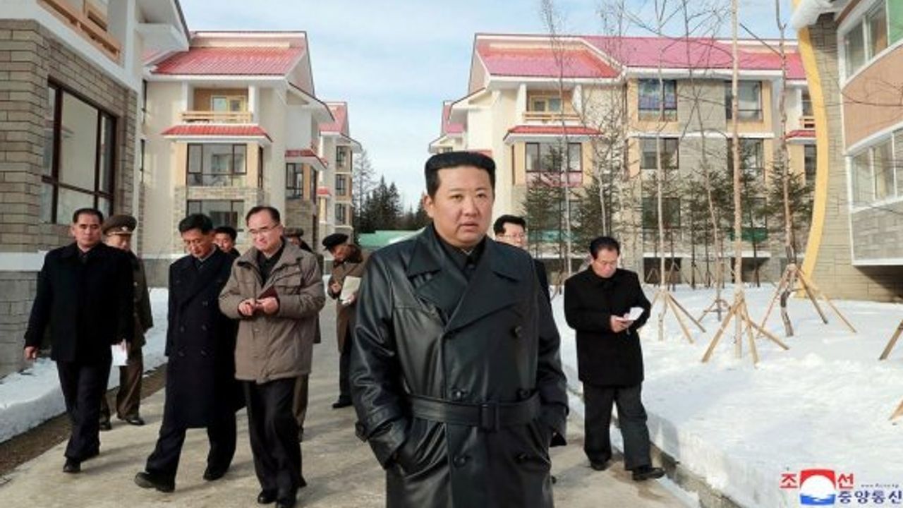 Kuzey Kore’den deri mont yasağı