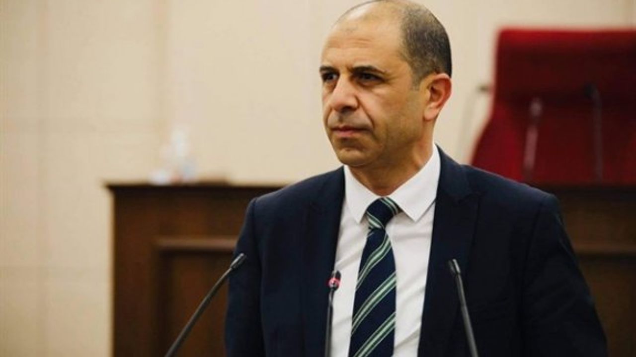 Özersay: Dışarıdan destekli bir UBP-DP hükümet modeli olgunlaşmış görünüyor