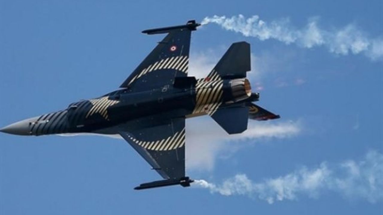 Solo Türk ekibi Cumhuriyet coşkusunu ikiye katlayacak