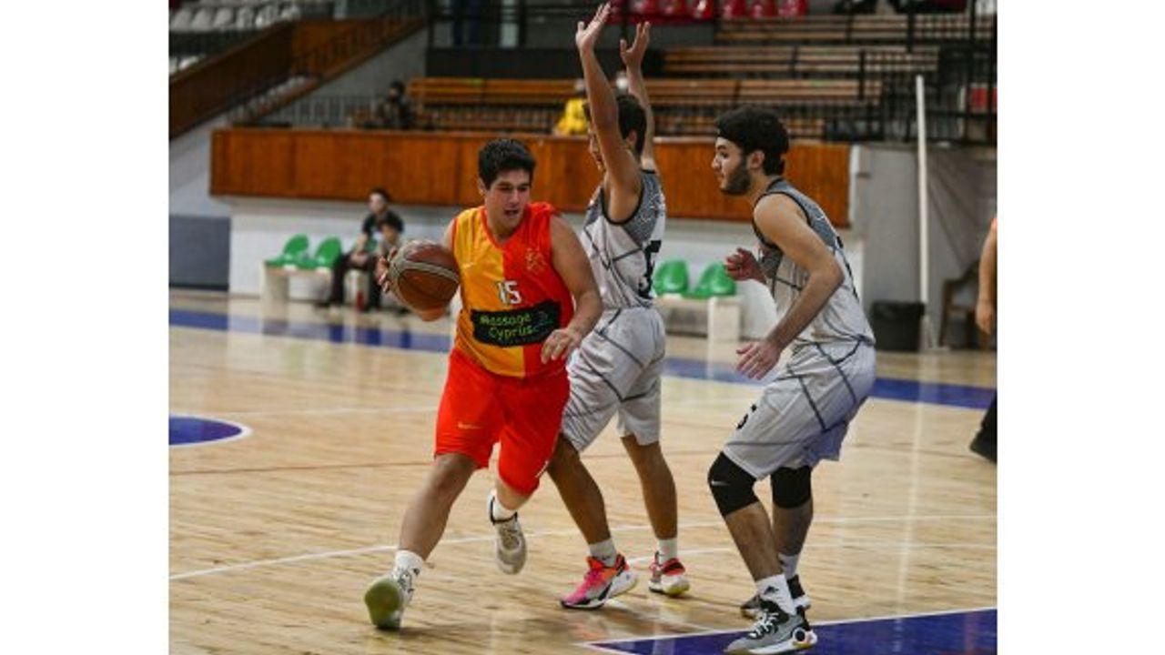 Soyerspor, Çetinkaya'yı farklı yendi