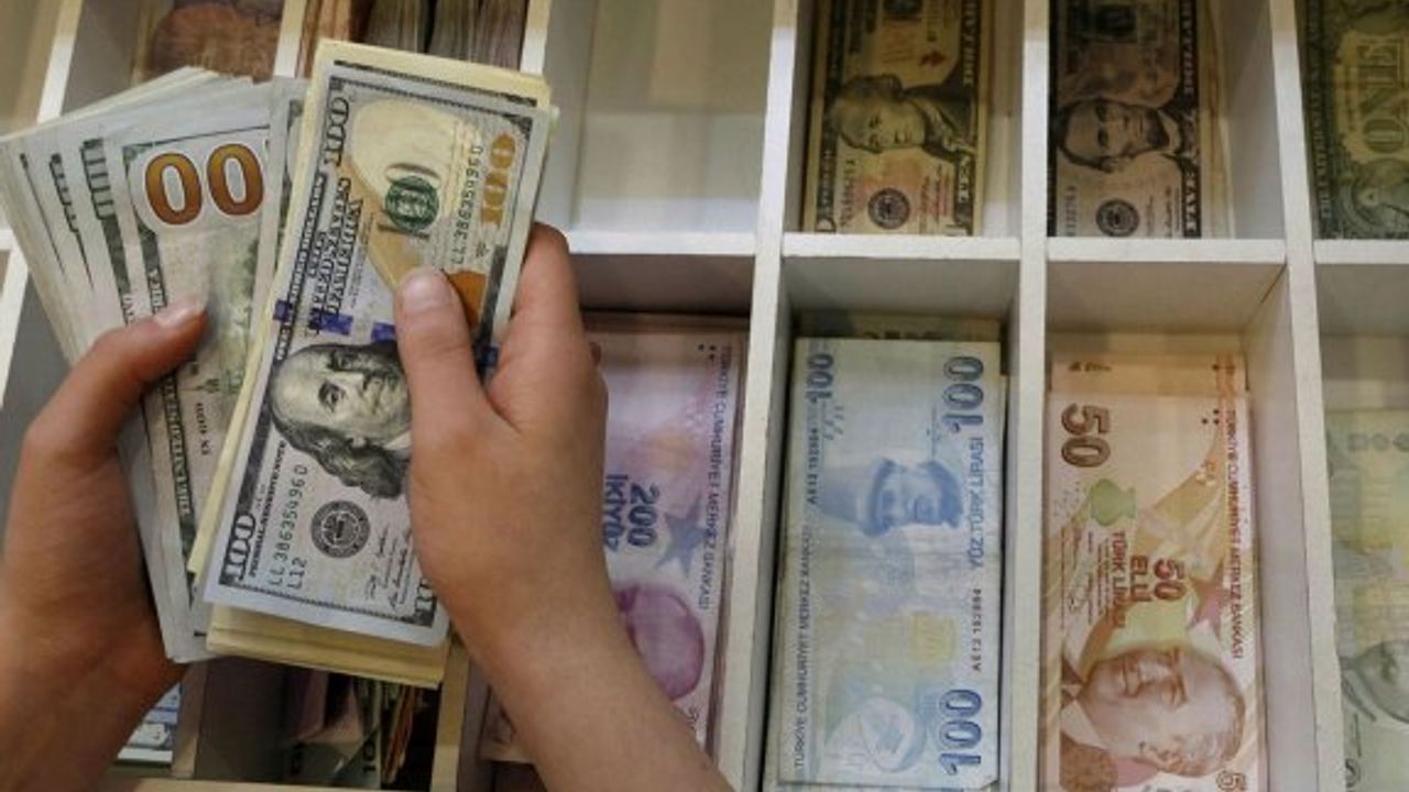 TL’de nedensiz düşüş devam ediyor