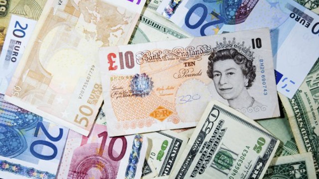 TL’de tarihi düşüş, dövizde rekor