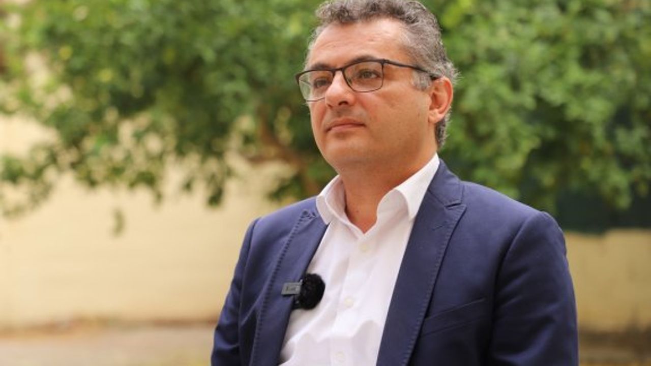 "UBP Kurultayı nedeniyle  ülkenin geleceğinden de çalındı"