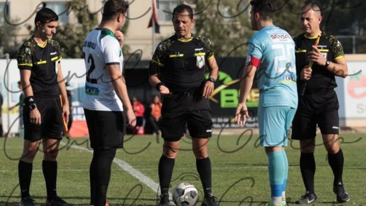 AKSA futbol liglerinde haftanın maçlarını yönetecek hakemler açıklandı